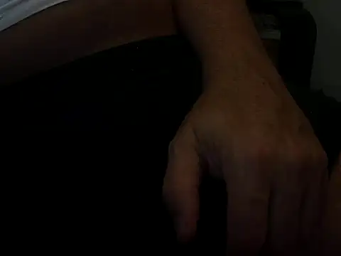 Snapshot of knightlone chatting on 08/04/26, 03:14 knightlone online show from 08/04/26, 03:14