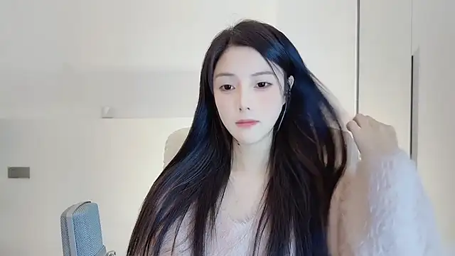 HaagenDazs  online show from 11/19/25, 05:40