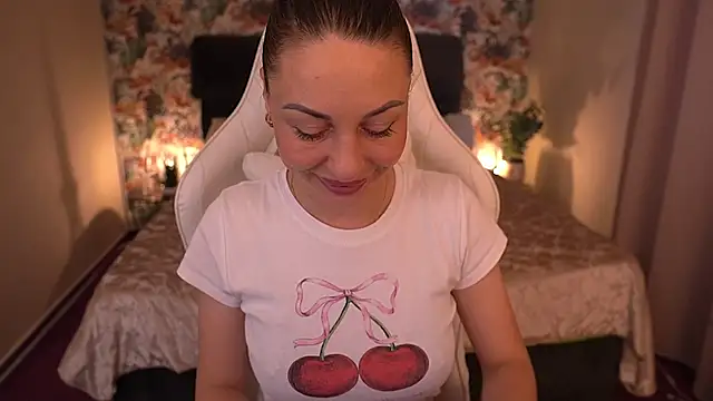Snapshot of KristiiMax chatting on 05/27/26, 04:26 KristiiMax online show from 05/27/26, 04:26