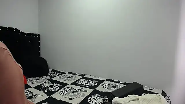Ursulawhite69 online show from 07/12/26, 05:04