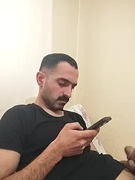 Snapshot of saye0044 chatting on 02/18/26, 02:02 saye0044 online show from 02/18/26, 02:02