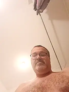 Snapshot of mike9473 chatting on 11/01/25, 11:12 mike9473 online show from 11/01/25, 11:12