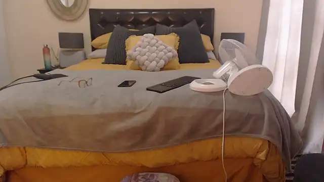 Creamyass22 online show from 12/27/24, 02:12