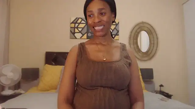 Creamyass22 online show from 11/28/25, 06:43