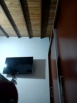 LunaZambrano online show from 09/19/25, 12:50