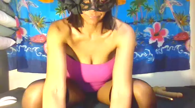 Snapshot of laetitiafun chatting on 03/05/25, 08:42 laetitiafun online show from 03/05/25, 08:42