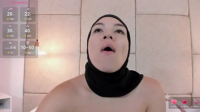 Snapshot of aisha_vs chatting on 02/10/26, 12:20 aisha vs online show from 02/10/26, 12:20