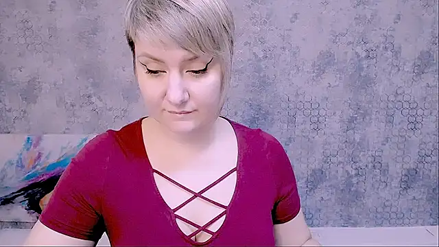 Djullia online show from 02/19/25, 01:06