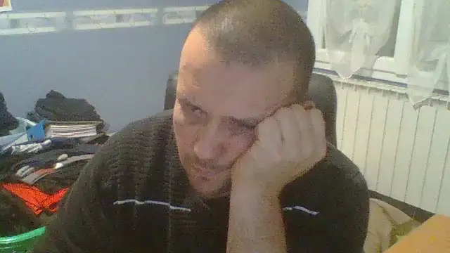 manubm03 online show from 12/02/25, 05:30