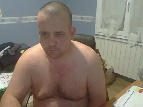 Snapshot of manubm03 chatting on 01/17/26, 05:01 manubm03 online show from 01/17/26, 05:01