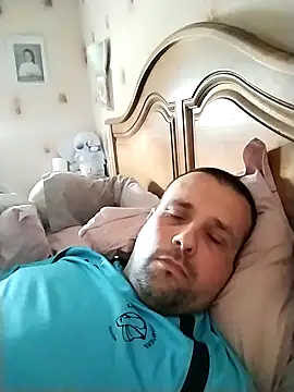 Snapshot of manubm03 chatting on 02/07/26, 11:58 manubm03 online show from 02/07/26, 11:58