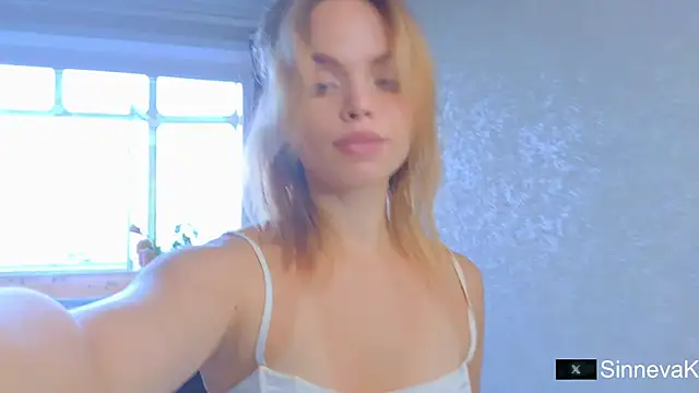 sinteas online show from 09/20/25, 10:27