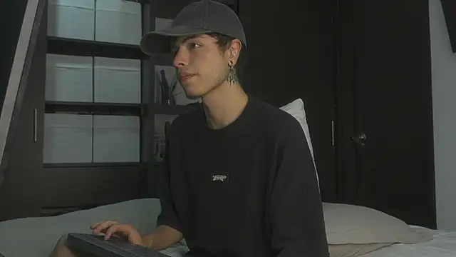  morghan  online show from 02/25/25, 06:14