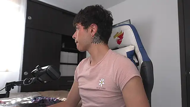  morghan  online show from 04/16/26, 07:36