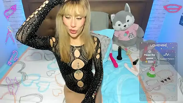 mila katts online show from 02/23/25, 07:22