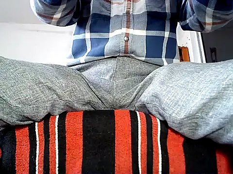 Snapshot of manan28 chatting on 09/19/25, 09:54 manan28 online show from 09/19/25, 09:54