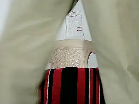 Snapshot of manan28 chatting on 10/19/25, 06:36 manan28 online show from 10/19/25, 06:36