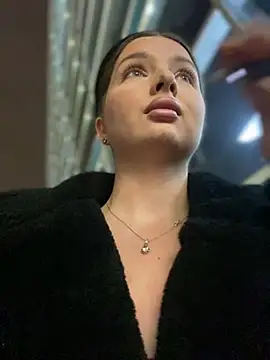 KrisMagnoly online show from 03/12/26, 05:52