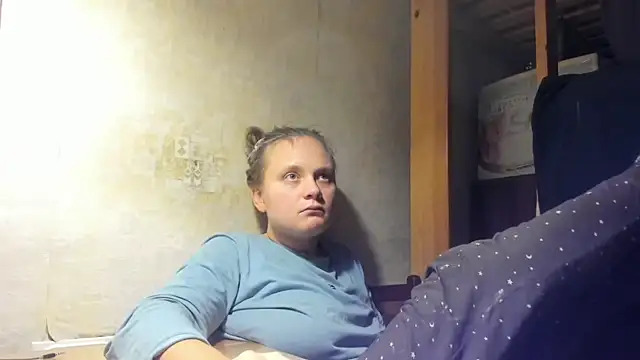 Snapshot of FrumCake chatting on 12/07/24, 01:25 FrumCake online show from 12/07/24, 01:25