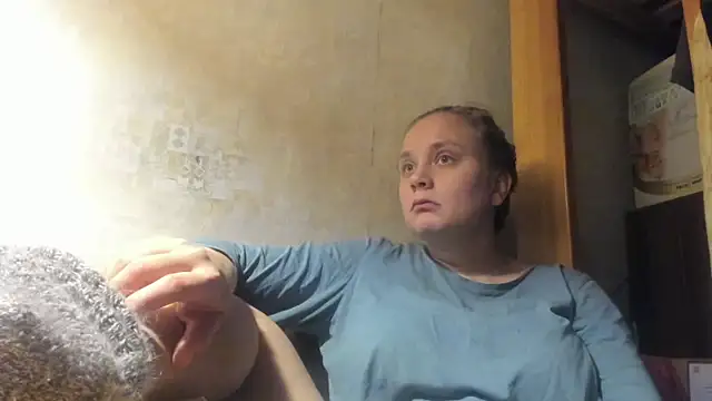 Snapshot of FrumCake chatting on 12/31/24, 01:04 FrumCake online show from 12/31/24, 01:04