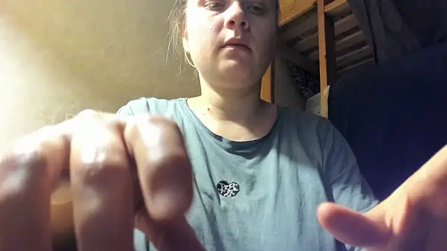 Snapshot of FrumCake chatting on 01/30/25, 12:50 FrumCake online show from 01/30/25, 12:50