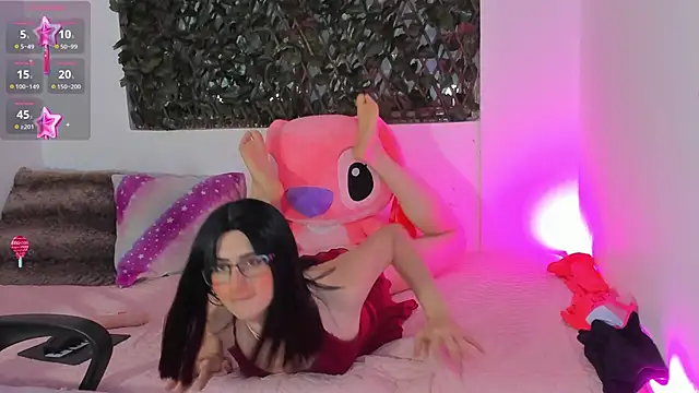 KimberlyJohnsoon online show from 03/18/25, 09:10