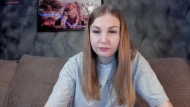 CassieMils online show from 02/12/25, 08:16