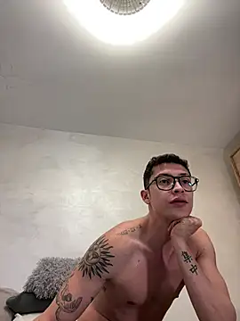 sebas 1122 online show from 04/06/26, 12:17