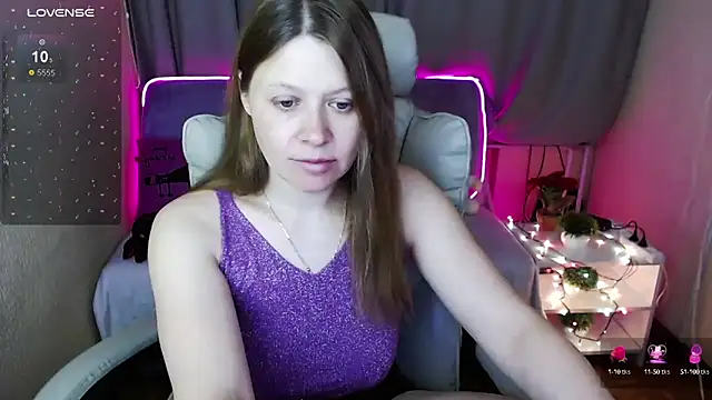 Snapshot of alekasamui chatting on 01/13/25, 12:19 alekasamui online show from 01/13/25, 12:19