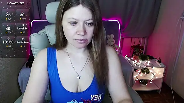 Snapshot of alekasamui chatting on 01/20/25, 02:01 alekasamui online show from 01/20/25, 02:01