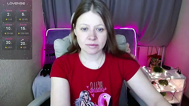 Snapshot of alekasamui chatting on 01/24/25, 12:31 alekasamui online show from 01/24/25, 12:31