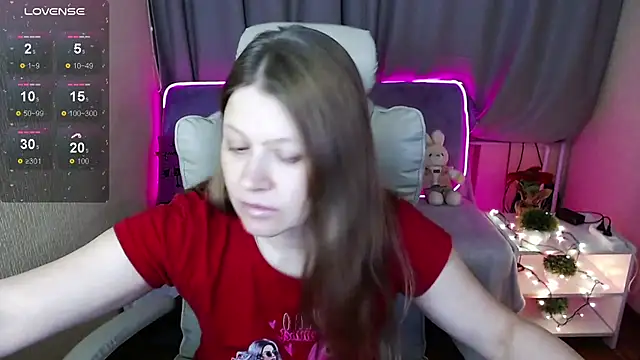 Snapshot of alekasamui chatting on 02/03/25, 02:36 alekasamui online show from 02/03/25, 02:36