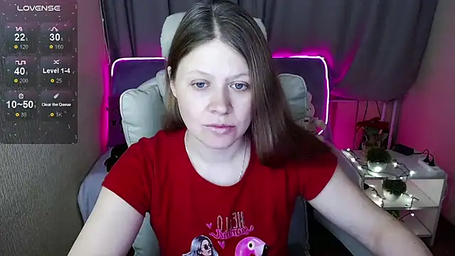 Snapshot of alekasamui chatting on 02/11/25, 03:50 alekasamui online show from 02/11/25, 03:50