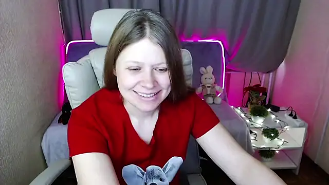 Snapshot of alekasamui chatting on 02/17/25, 04:53 alekasamui online show from 02/17/25, 04:53