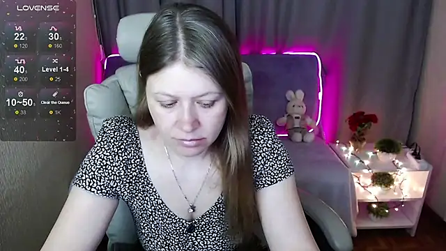 Snapshot of alekasamui chatting on 03/18/25, 12:16 alekasamui online show from 03/18/25, 12:16