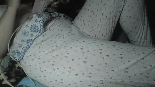 Alma Evelynne online show from 02/15/26, 08:05