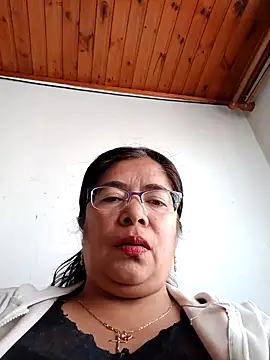   valentina18 online show from 12/11/24, 01:06