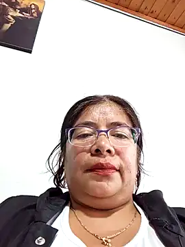   valentina18 online show from 12/17/24, 08:21