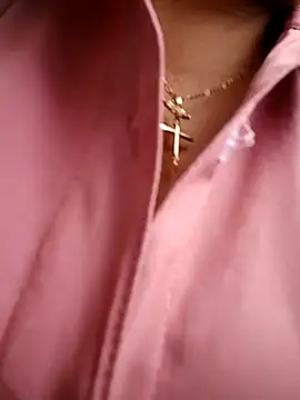   valentina18 online show from 12/29/24, 04:19