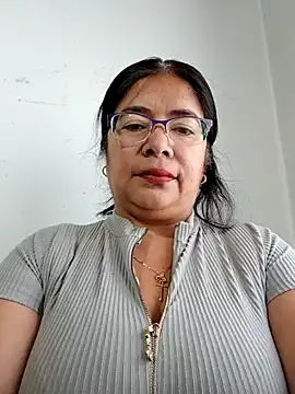   valentina18 online show from 01/15/25, 01:09