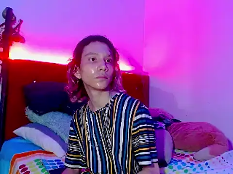 LAICK 01 online show from 12/27/24, 01:53