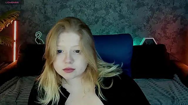 Tinker Belll online show from 11/16/25, 08:25