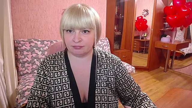 -MeowMeow online show from 10/17/25, 02:52