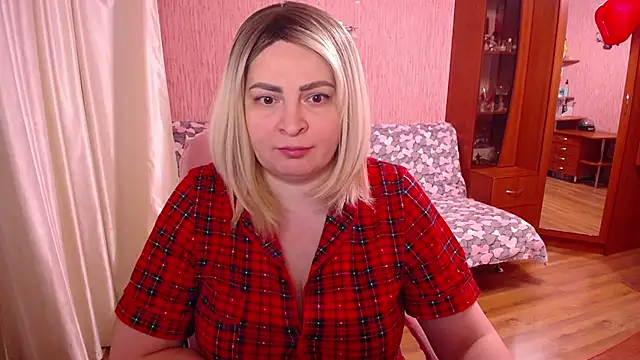 -MeowMeow online show from 02/27/26, 05:46