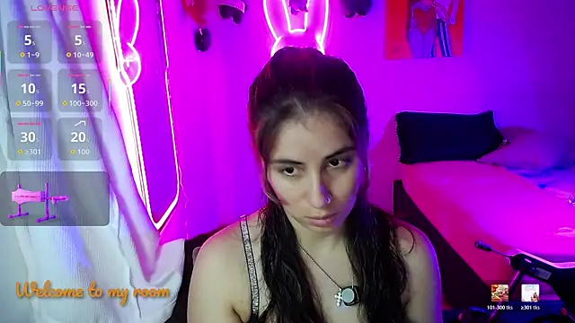 Snapshot of valentina_angel chatting on 07/12/26, 03:08 valentina angel online show from 07/12/26, 03:08