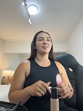 ava blue online show from 11/25/25, 07:47