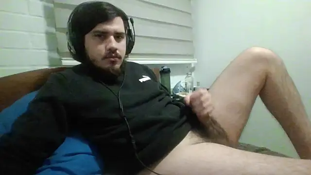 hung weeb online show from 07/05/26, 05:58