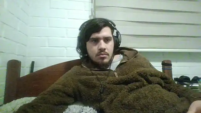 hung weeb online show from 07/26/26, 05:04