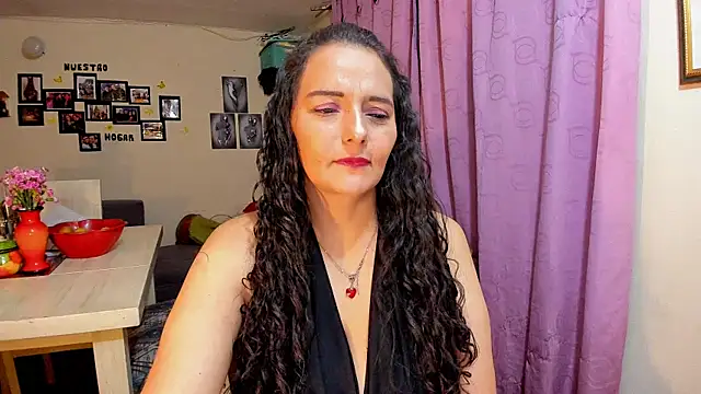 emma luxy online show from 02/20/26, 04:42