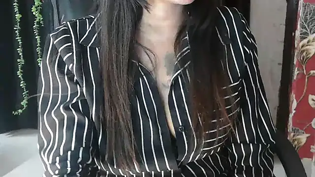 Snapshot of JannatDoll1 chatting on 03/12/25, 05:07 JannatDoll1 online show from 03/12/25, 05:07